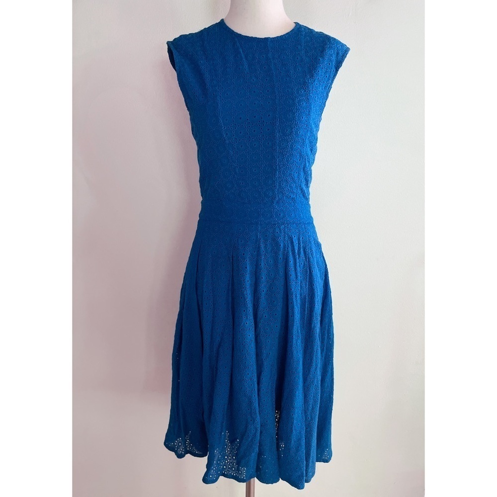 EUC Preen Eyelet Lace Blue Sheath Cocktail Dress XS​​​​​
